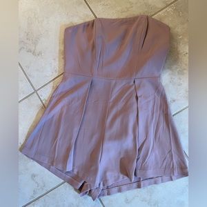 Mauve strapless romper